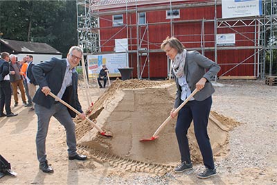 Firma Pfau zieht von Römerberg nach Haßloch - Spatenstich